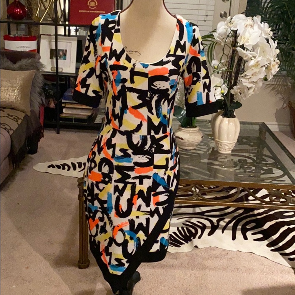 Neon black and white print dress 246